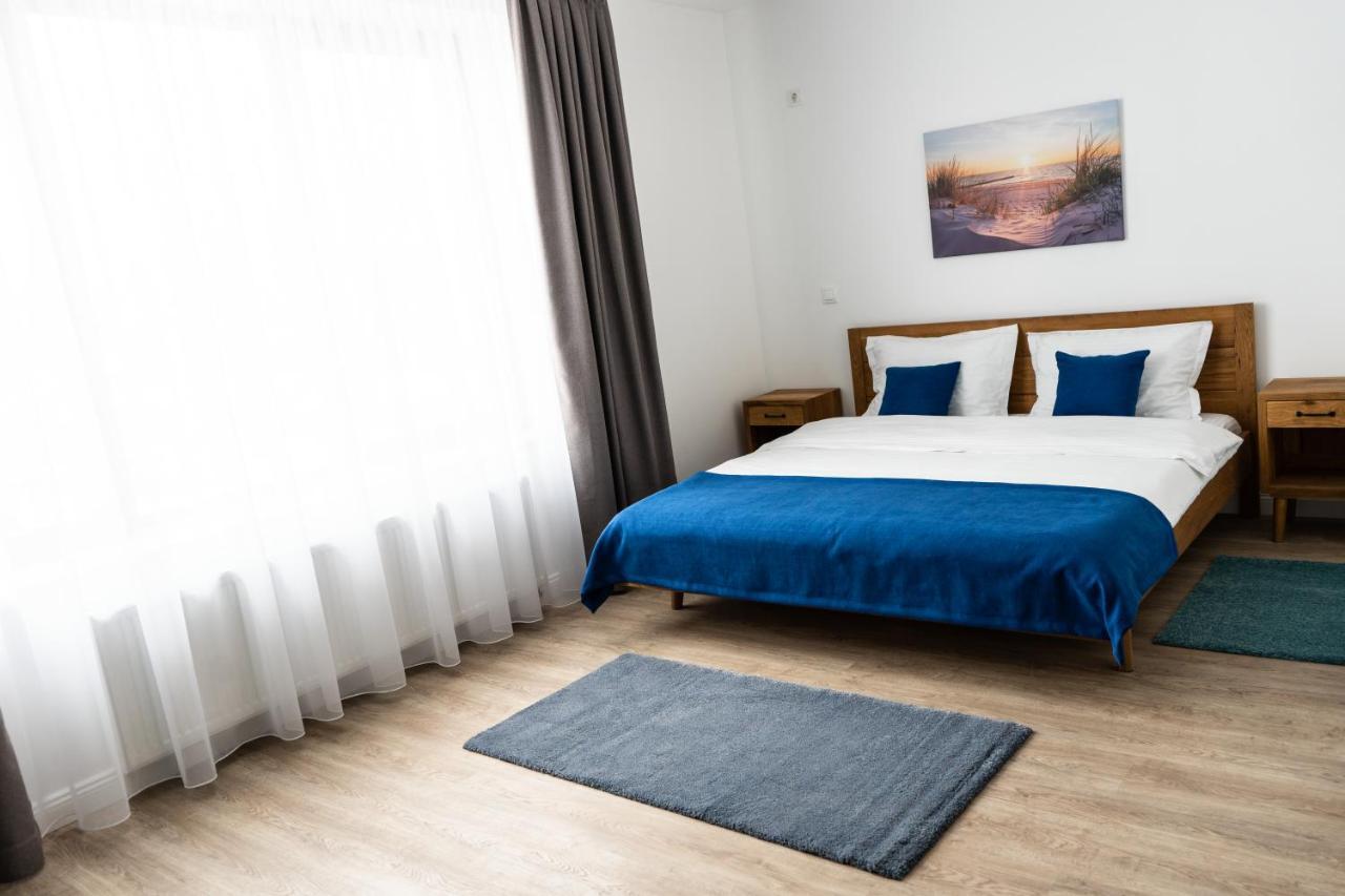 English House Bistrita  Bagian luar foto