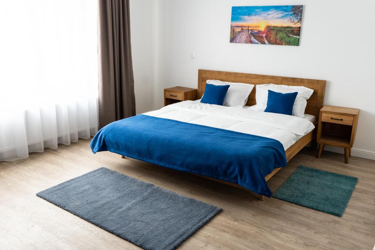 English House Bistrita  Bagian luar foto